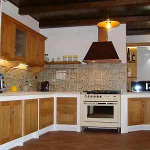 Appartamento Bella Casa Con Giardino A 10 Minuti Dal Mare